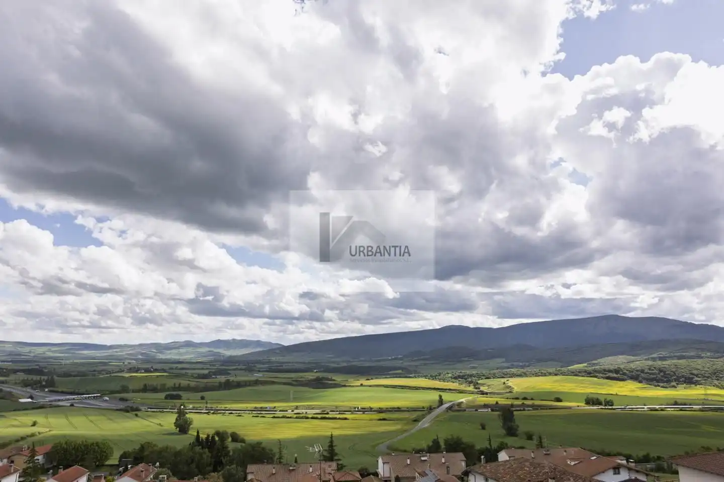 Exterior view of Flat for sale in Iza / Itza  with Heating, Parquet flooring and Storage room