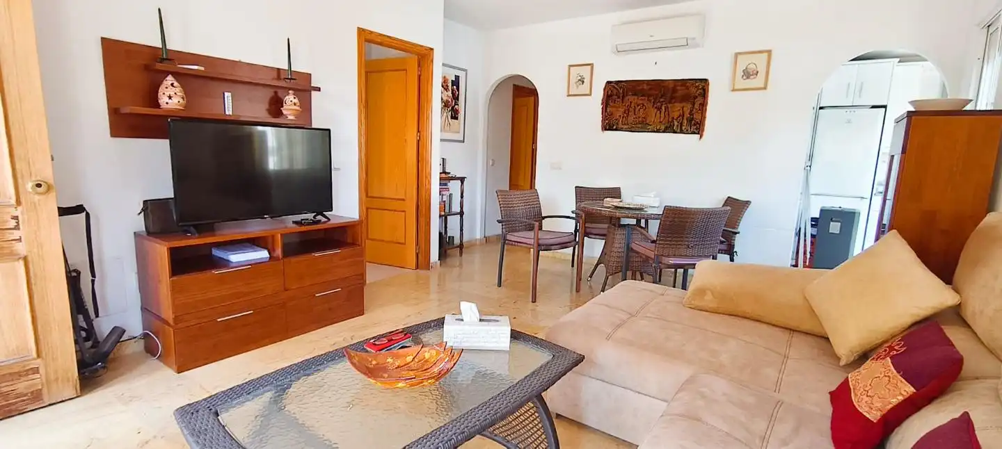Sala d'estar de Planta baixa en venda en Vera amb Aire condicionat, Jardí privat i Terrassa