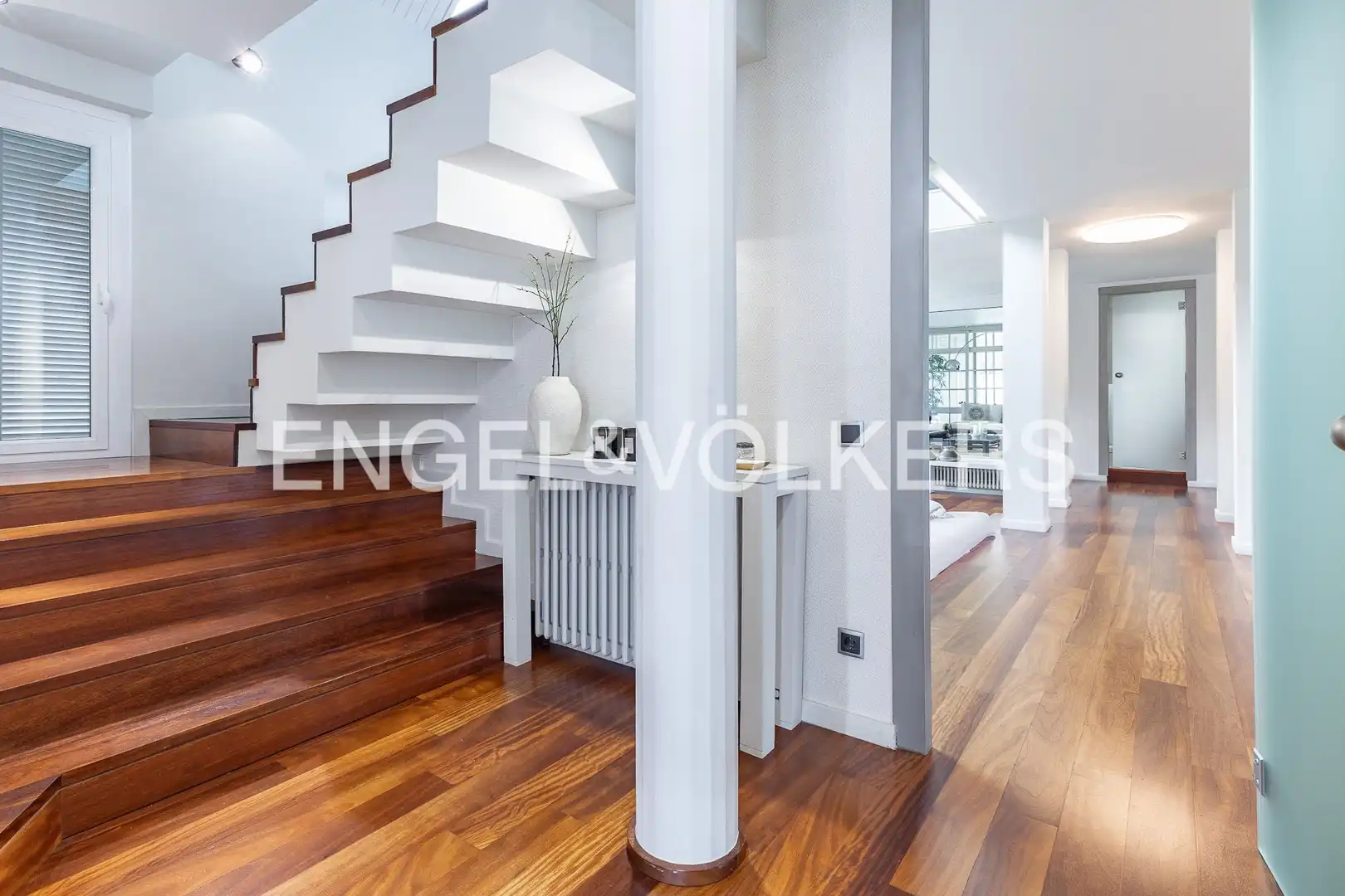 Casa o chalet en venta en Canovelles con Aire acondicionado, Calefacción y Jardín privado