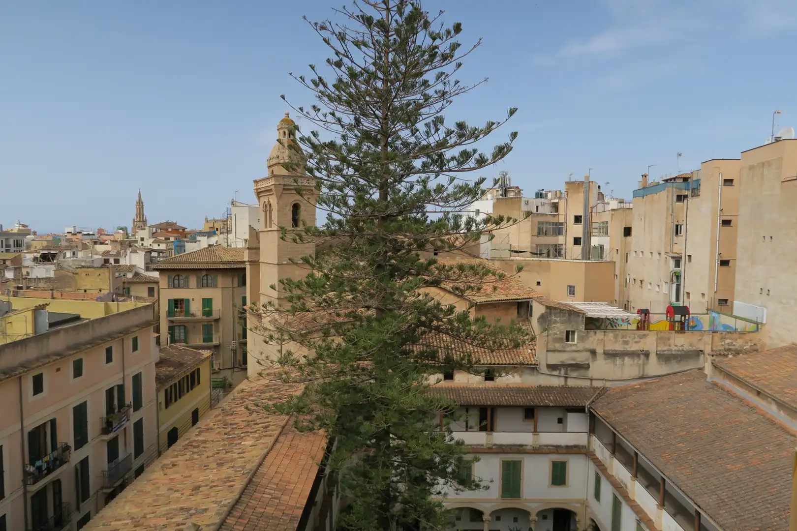 Piso con terraza en venta en Centre