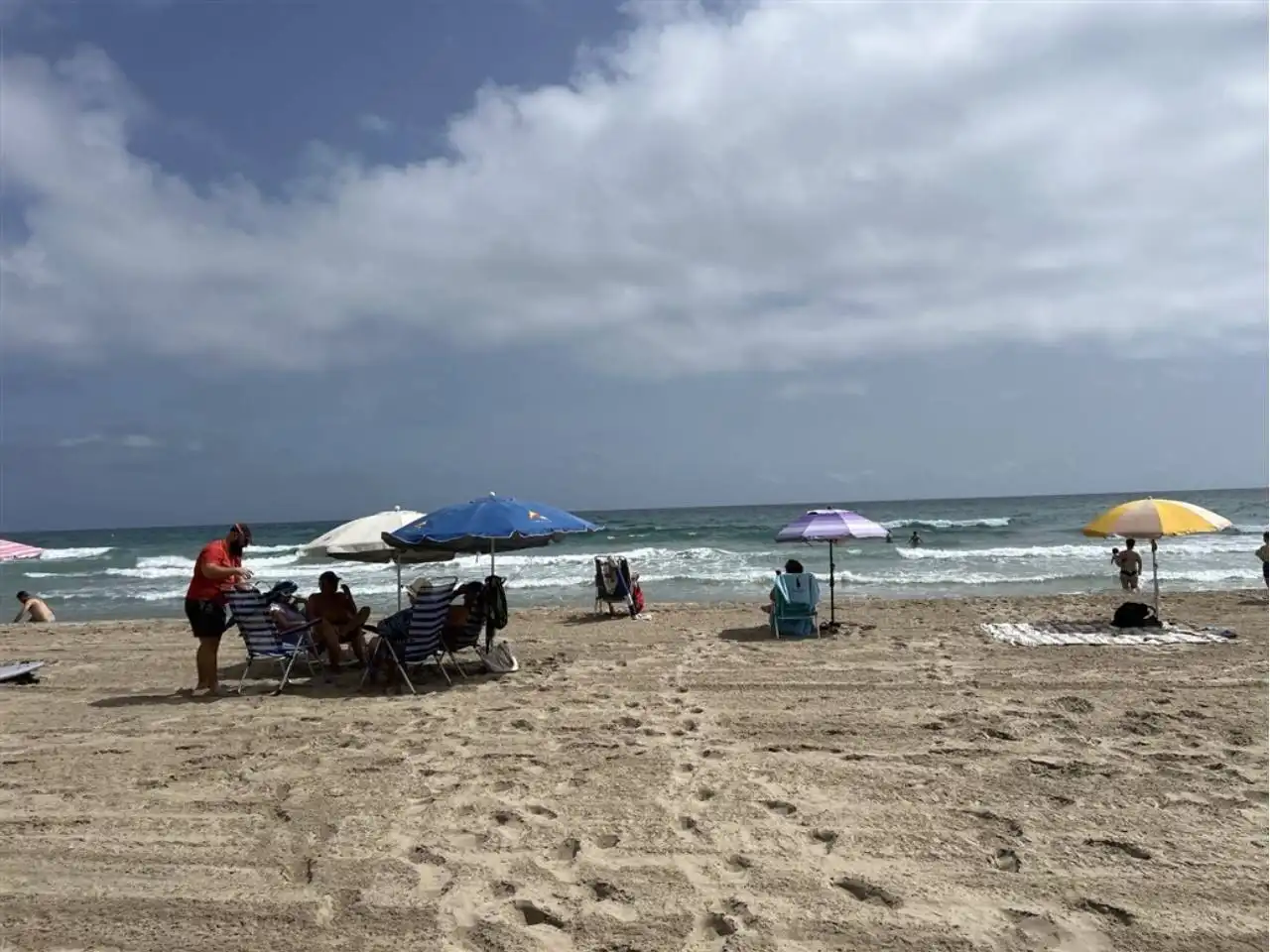 Vista exterior de Pis en venda en La Manga del Mar Menor amb Calefacció, Terrassa i Moblat