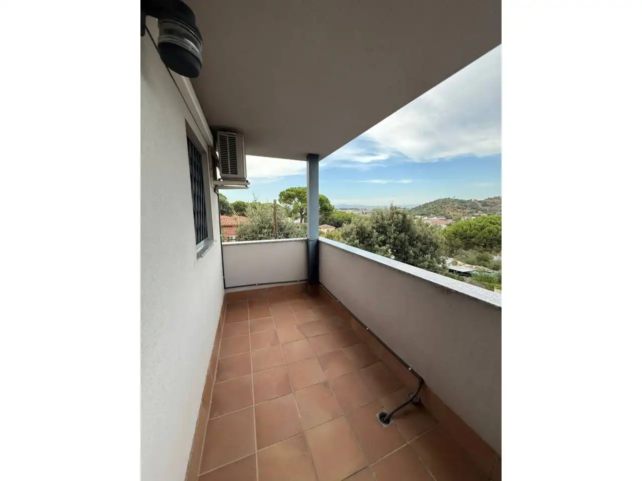 Casa aparellada amb piscina en venda a Montornès del Vallès, imagen 25