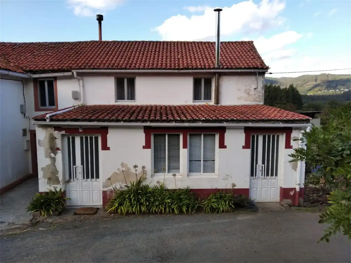 Vista exterior de Casa adosada en venda en Cerdido