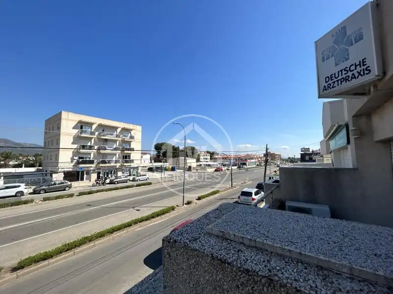 Vista exterior de Apartamento en venta en Mont-roig del Camp con Aire acondicionado y Amueblado