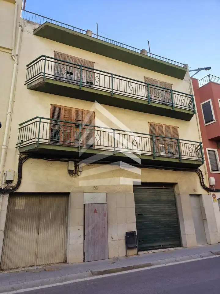 Vista exterior de Casa o xalet en venda en La Canonja amb Traster, Balcó i Alarma