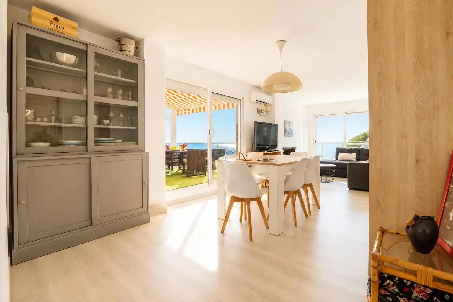 Comedor de Ático en venta en Salou con Aire acondicionado, Terraza y Piscina comunitaria