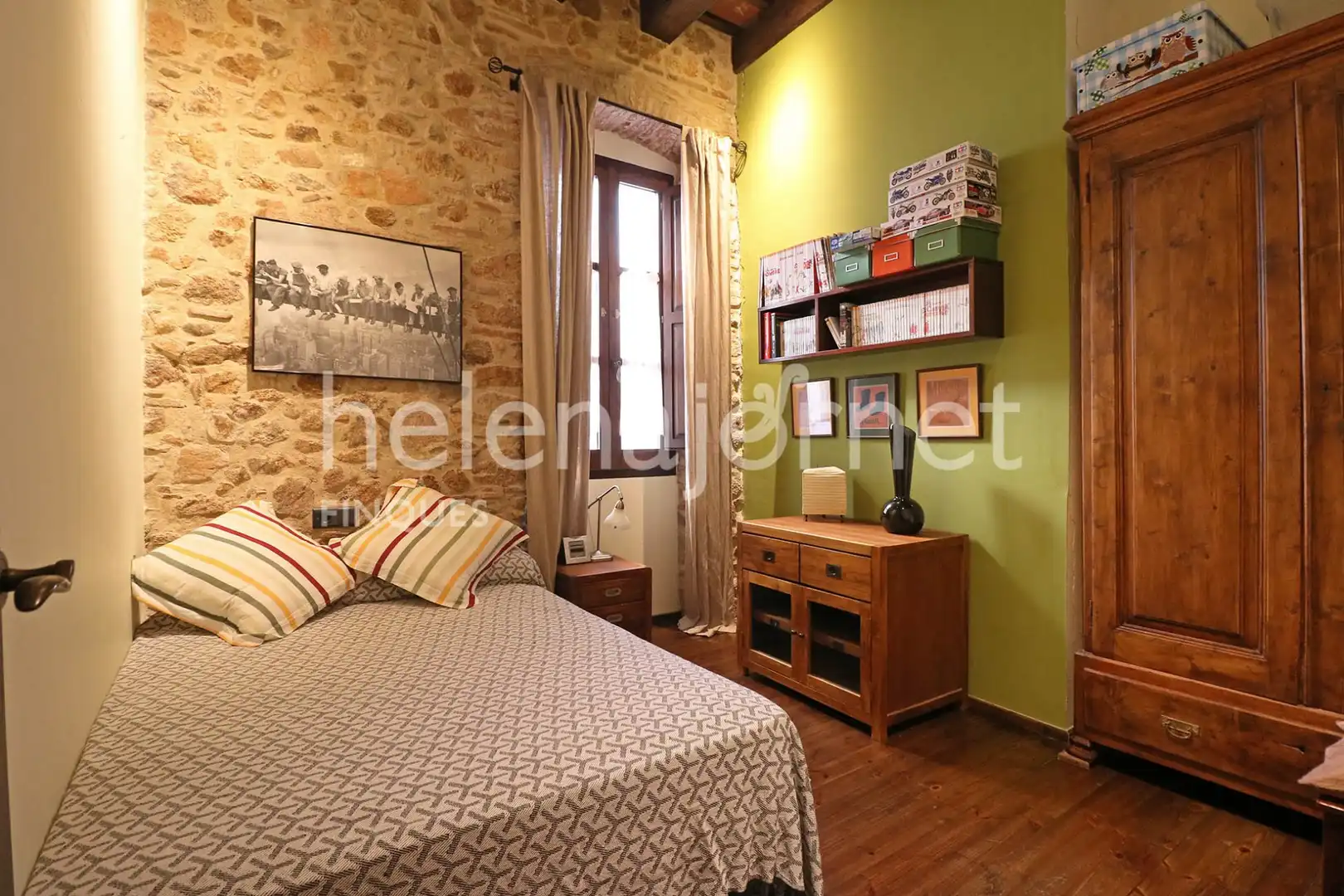 Dormitori de Casa adosada en venda en Sant Feliu de Guíxols amb Calefacció, Terrassa i Alarma
