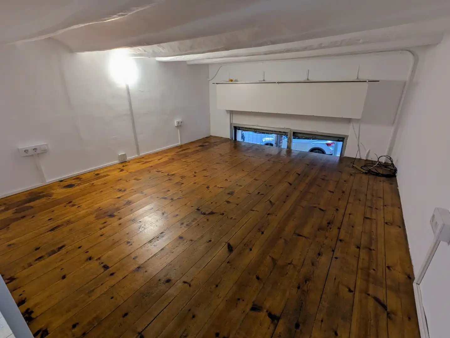 Loft zum Verkauf in Barcelona mit Klimaanlage, Heizung und Parkett