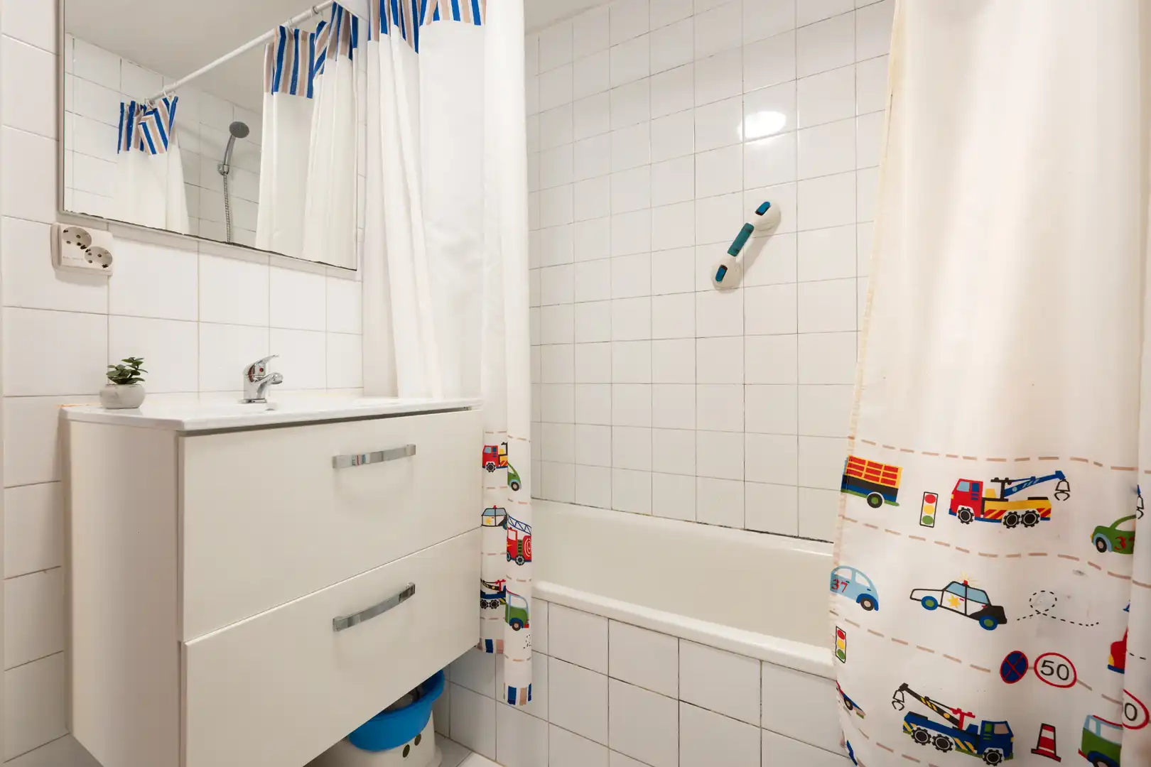 Baño de Piso en venta en Culleredo con Calefacción, Parquet y Trastero
