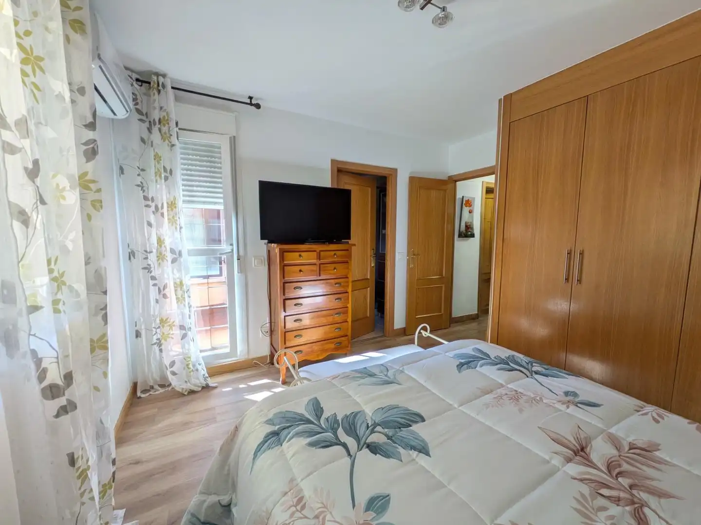 Habitación de Casa o chalet en venta en Ensanche