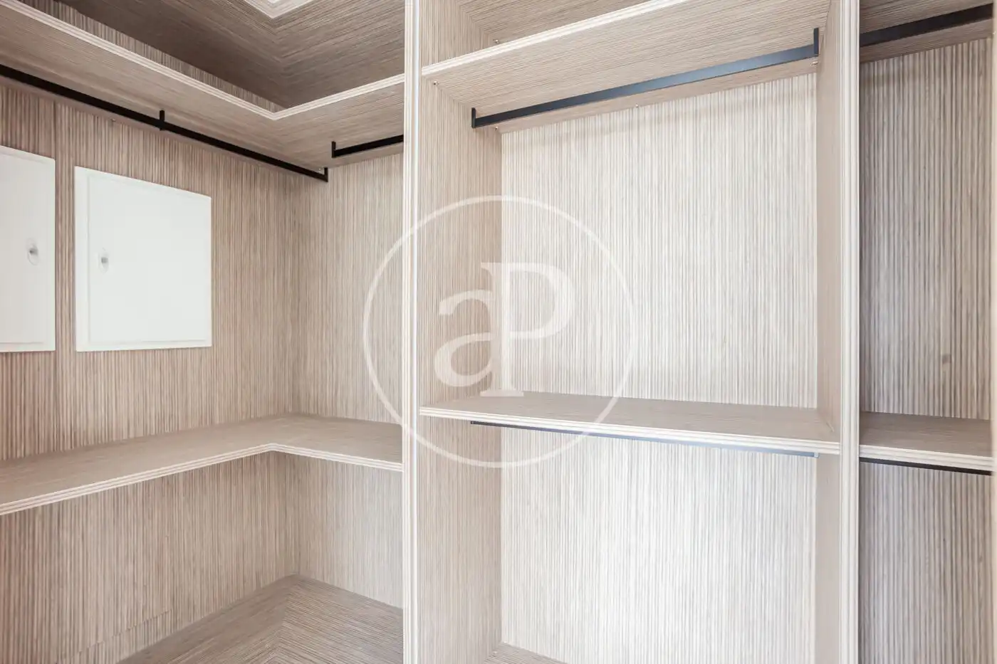 Bedroom of Flat for rent in Pozuelo de Alarcón  with Air Conditioner, Heating and Private garden