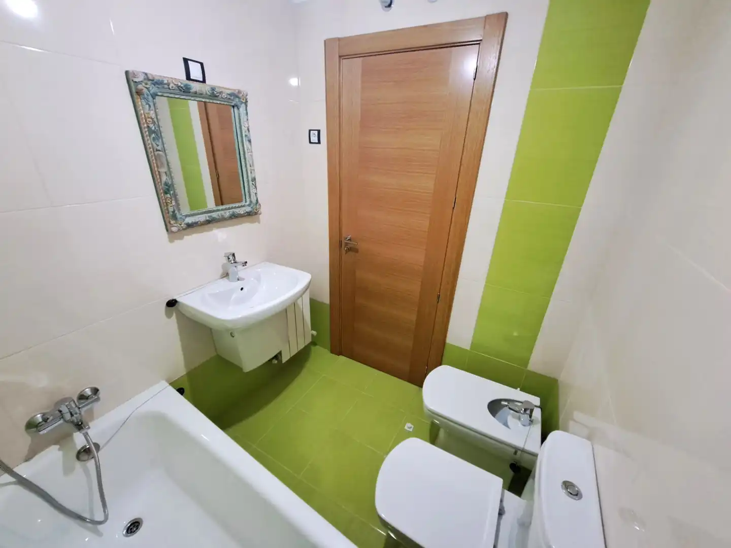 Baño de Apartamento en venta en Briones, La Rioja
