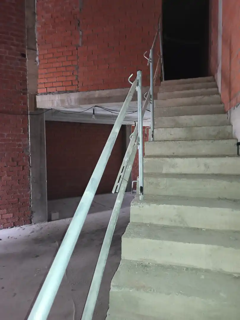Geschaftsraum zur Miete in Oviedo  mit Terrasse