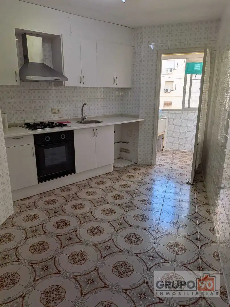 Cuina de Pis en venda en Valencia amb Balcó