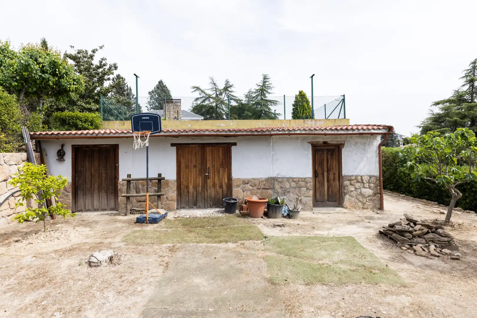 Exterior view of Houses for sale in Algete  with Air Conditioner, Private garden and Terrace
