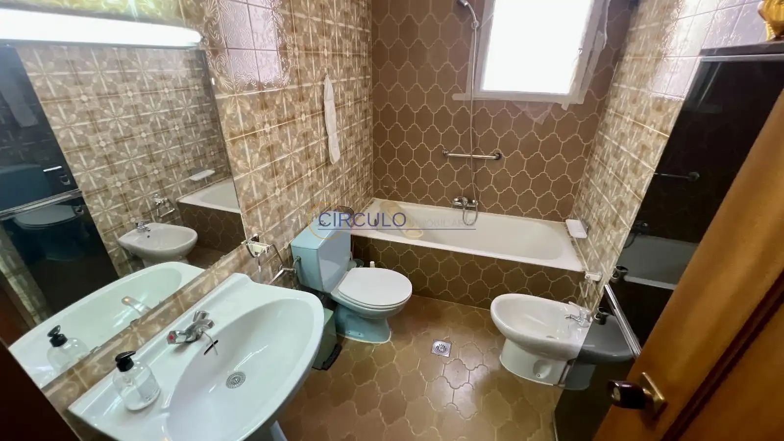Badezimmer von Wohnung zum Verkauf in Lorca mit Terrasse, Abstellraum und Balkon