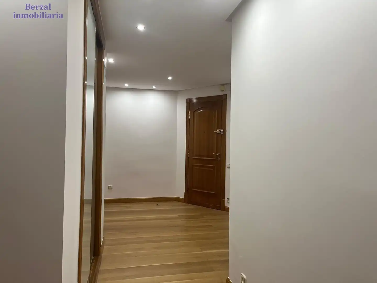Flat for rent in  Logroño  with Heating, Terrace and Storage room