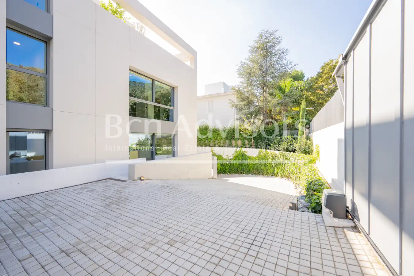 Terraza de Casa o chalet en venta en Barcelona con Aire acondicionado, Calefacción y Jardín privado