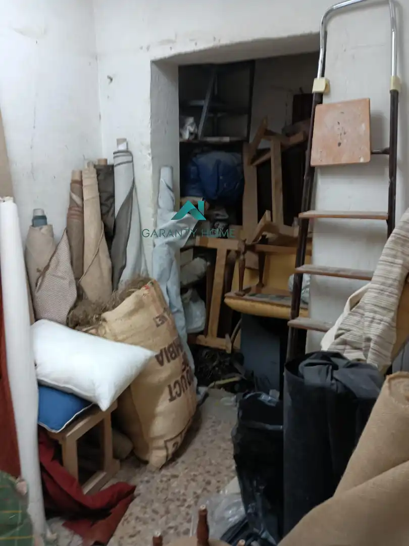 Business premises for sale in Villayuventus - Renfe