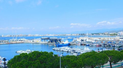 En venta casa frente al puerto - propiedad única en Roses, Costa Brava