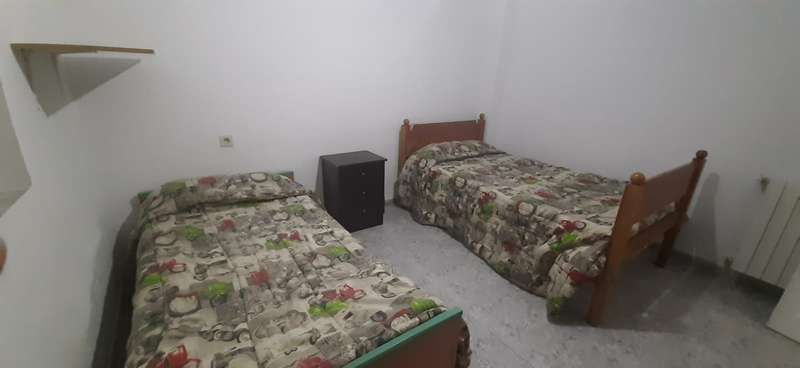 Dormitori de Apartament de lloguer en Baza
