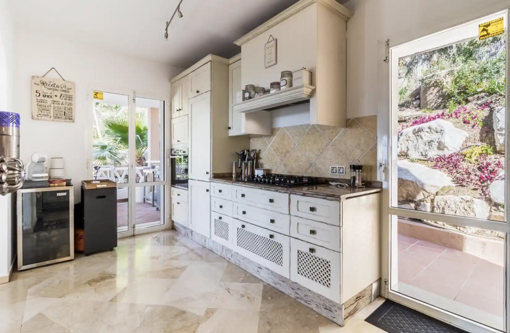 Villa mit Terrasse zum Verkauf in Altos de Estepona, imagen 7
