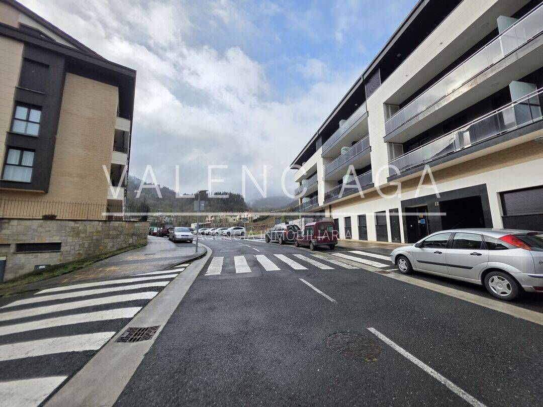 Exterior view of Flat for sale in Zegama  with Terrace and Storage room