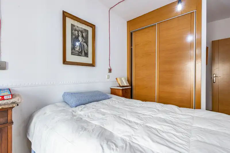 Habitación de Planta baja en venta en Yuncos con Aire acondicionado, Calefacción y Jardín privado