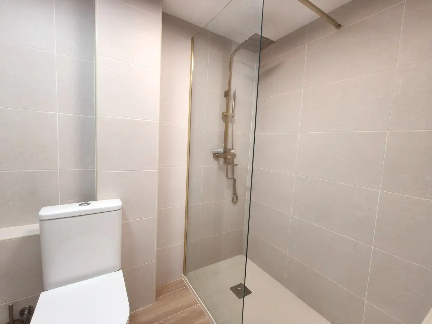 Bathroom of Flat for sale in Alborache  with Balcony