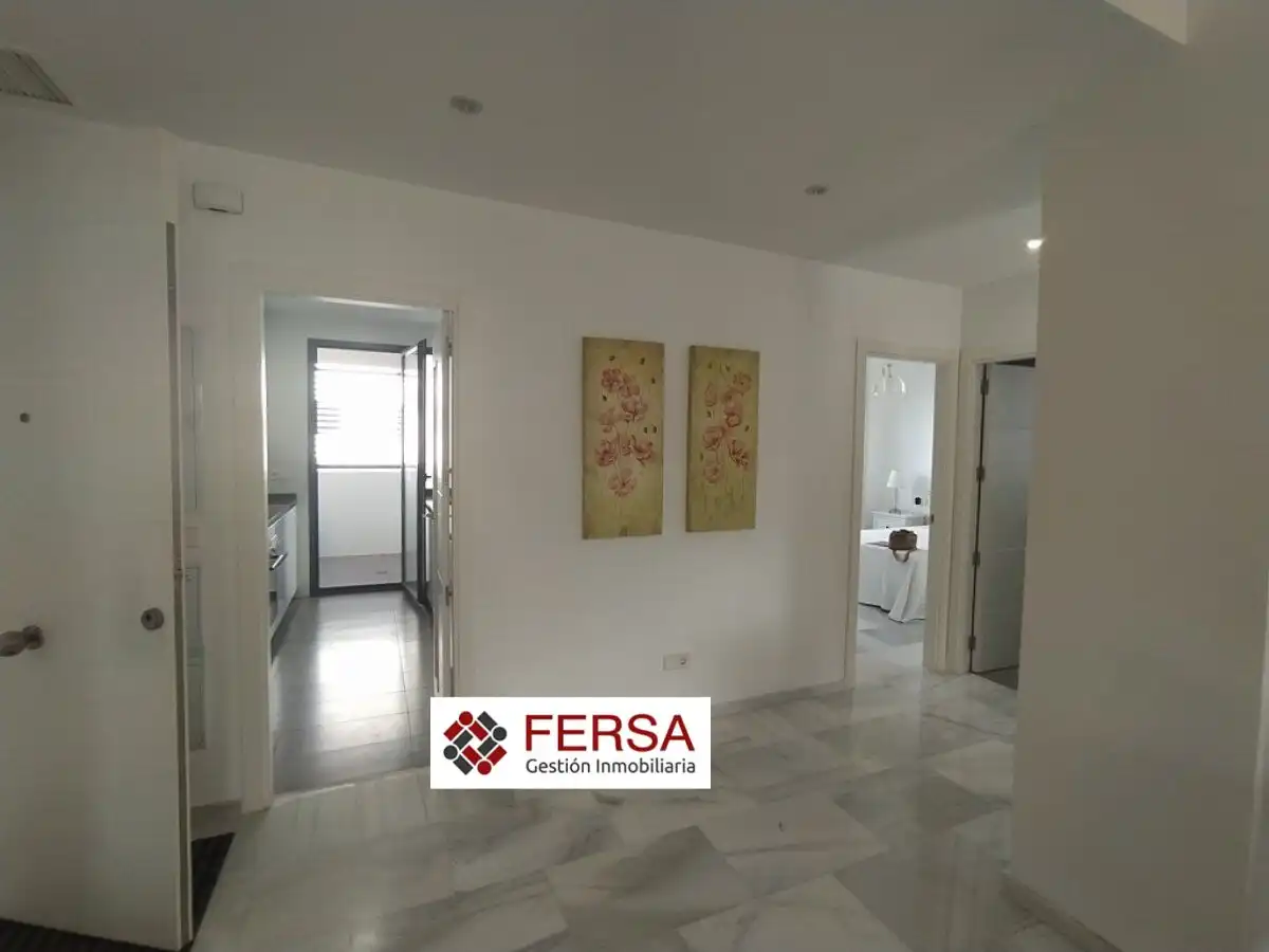 Wohnung zur Miete in El Puerto de Santa María mit Klimaanlage, Heizung und Privatgarten