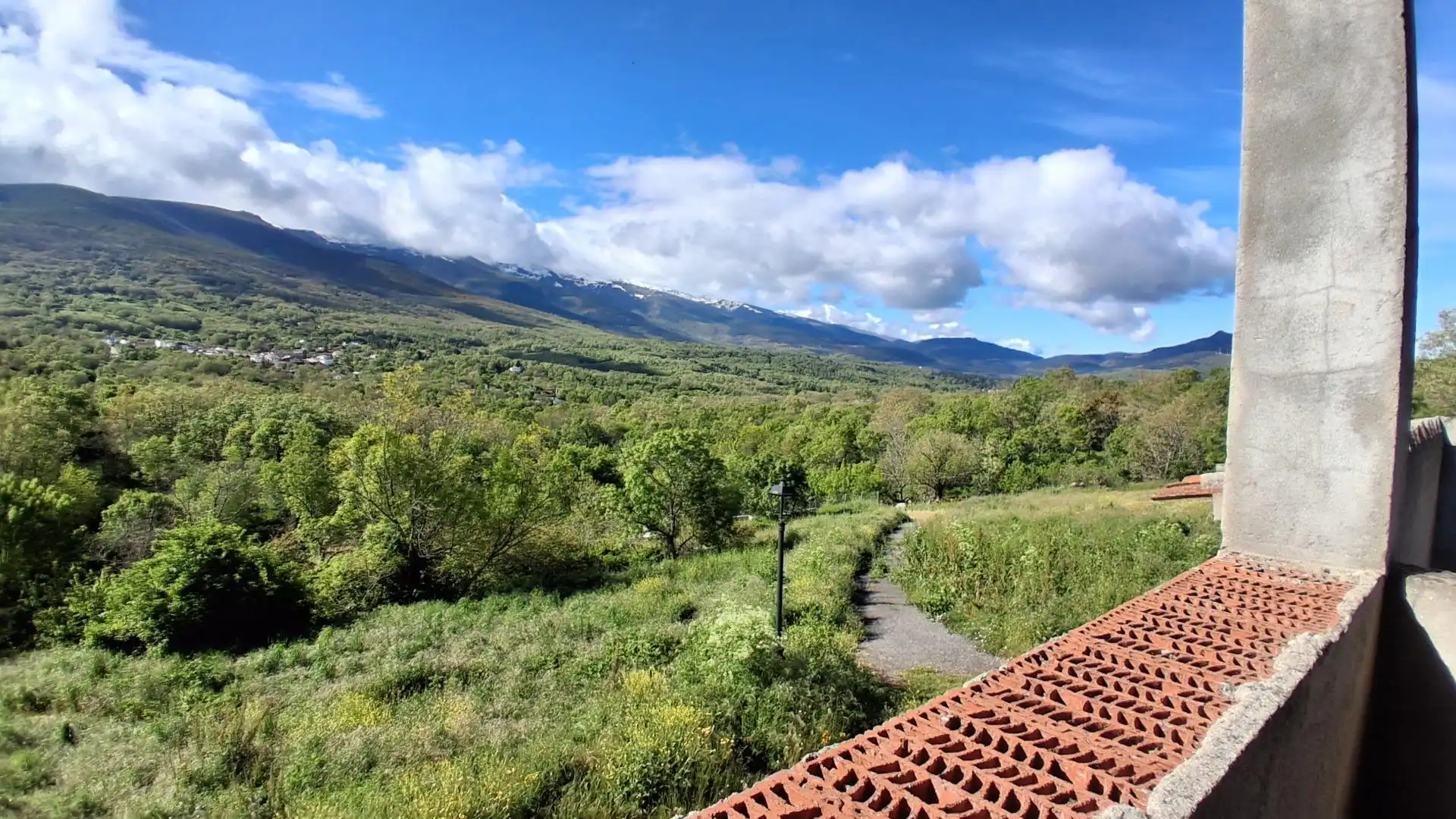 Vista exterior de Casa o chalet en venta en Vallejera de Riofrío