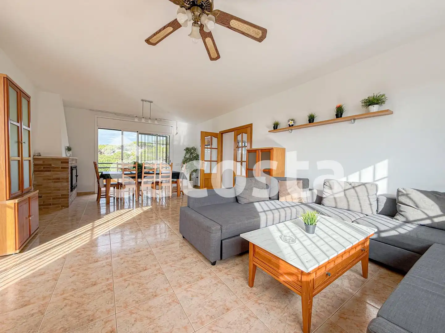 Sala de estar de Casa o chalet en venta en Lloret de Mar con Aire acondicionado, Calefacción y Jardín privado