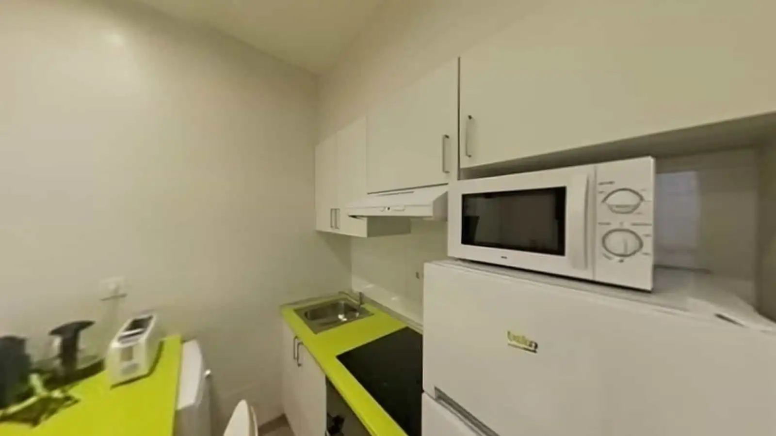 Flat with lift to rent in Ronda de Valencia, imagen 21