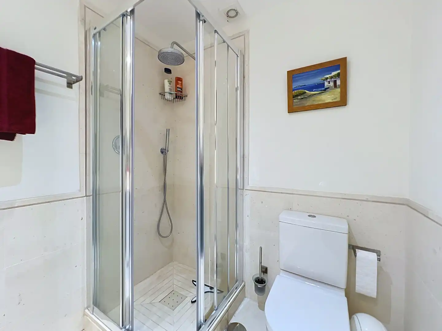Bany de Apartament en venda en Benahavís amb Aire condicionat i Terrassa