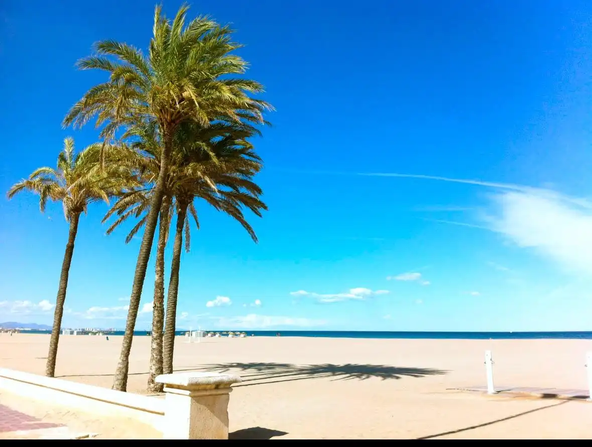 Außenansicht von Gebäude zum Verkauf in Valencia