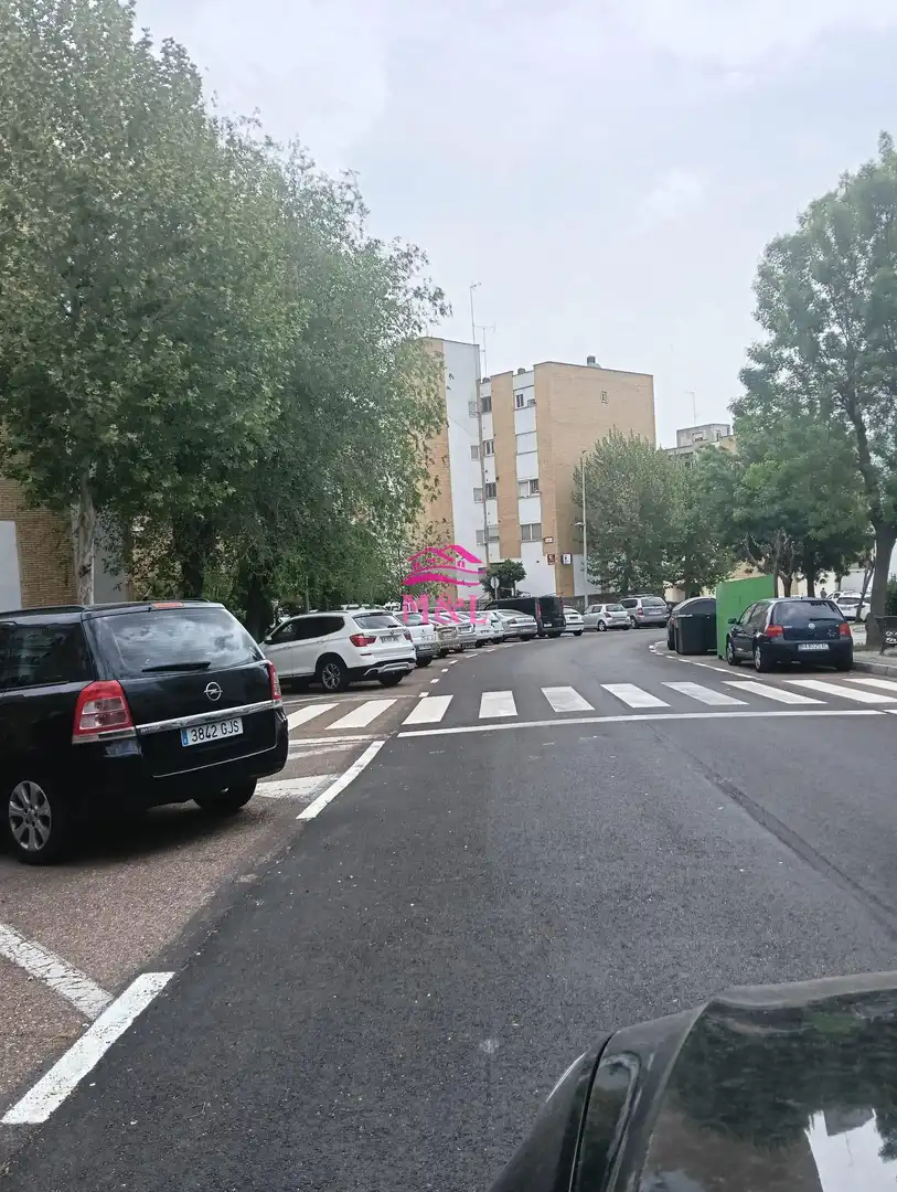 Parking de Piso en venta en Mérida con Aire acondicionado, Amueblado y Balcón