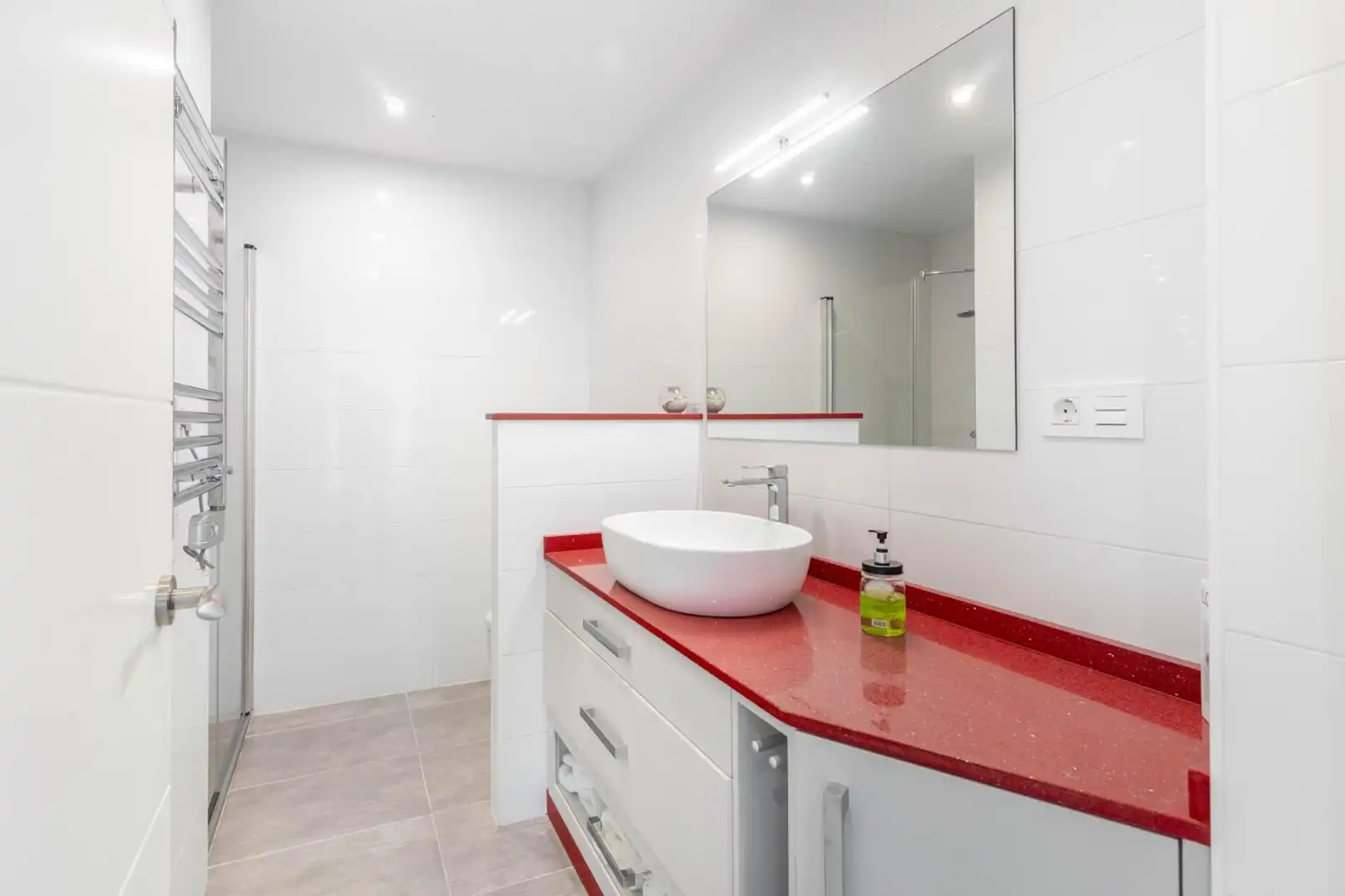 Baño de Casa o chalet en venta en Siero con Calefacción, Jardín privado y Terraza