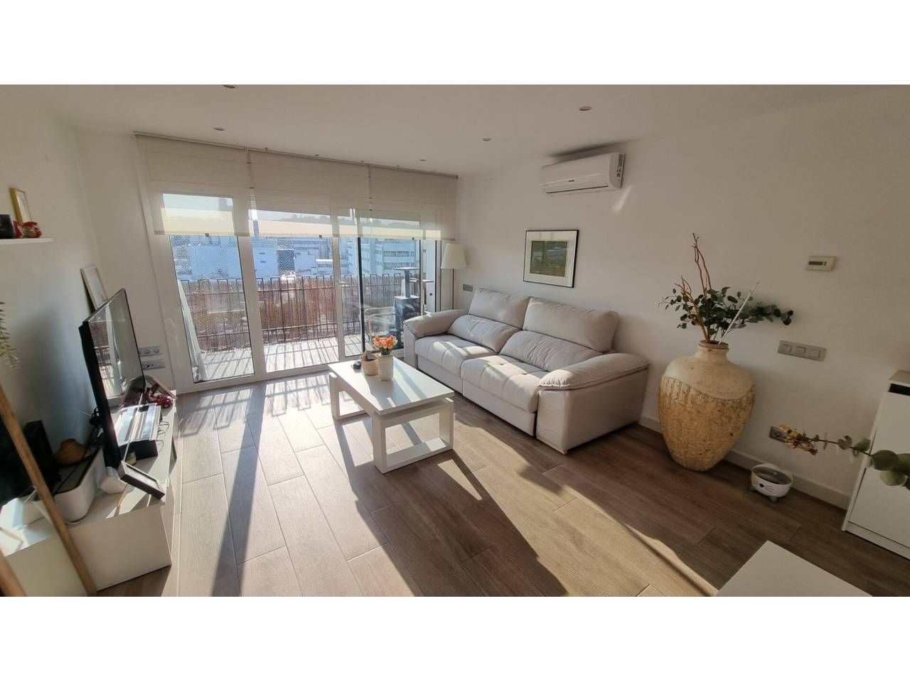 Exterior view of Flat for sale in Granollers  with Air Conditioner, Heating and Balcony