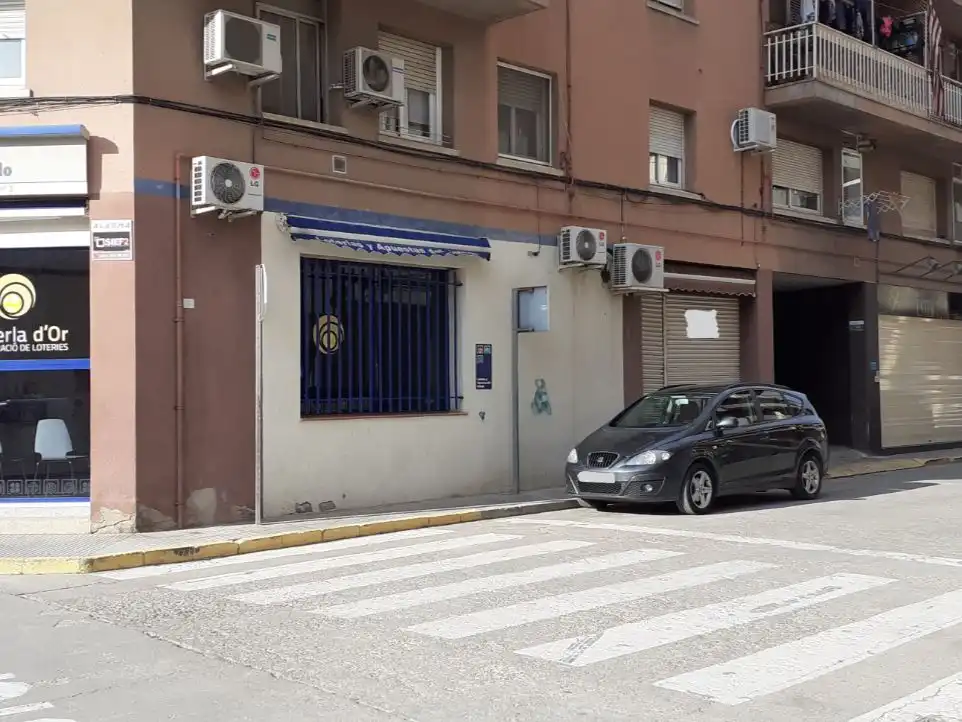 Parkplatz von Garage zur Miete in Mollerussa