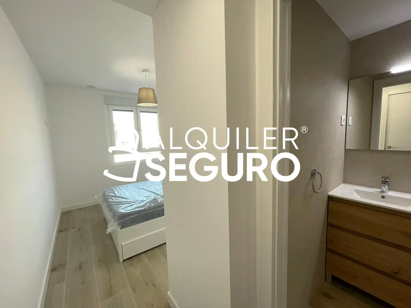 Schlafzimmer von Wohnung zur Miete in Carabanchel