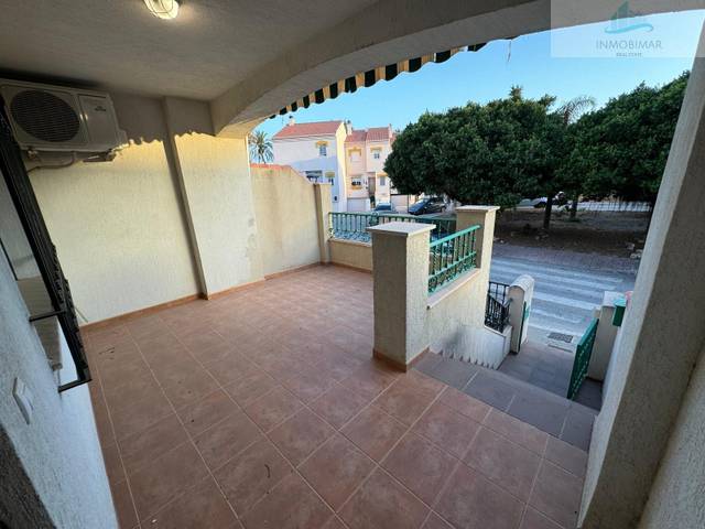 Casa adosada en Venta en Salobreña Costa