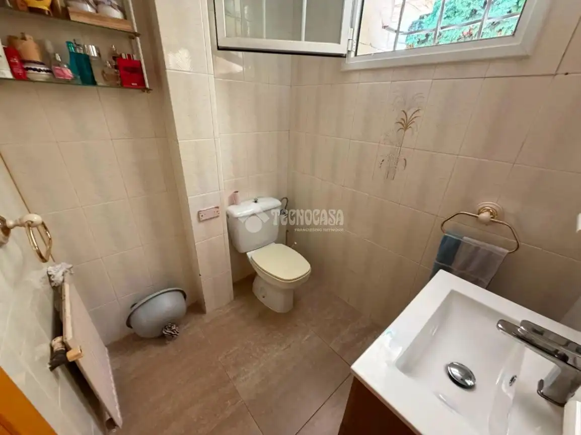 Bathroom of Houses for sale in Paracuellos de Jarama  with Heating