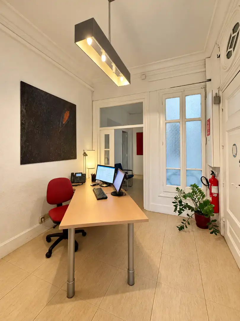 Piso en venta en Barcelona con Balcón