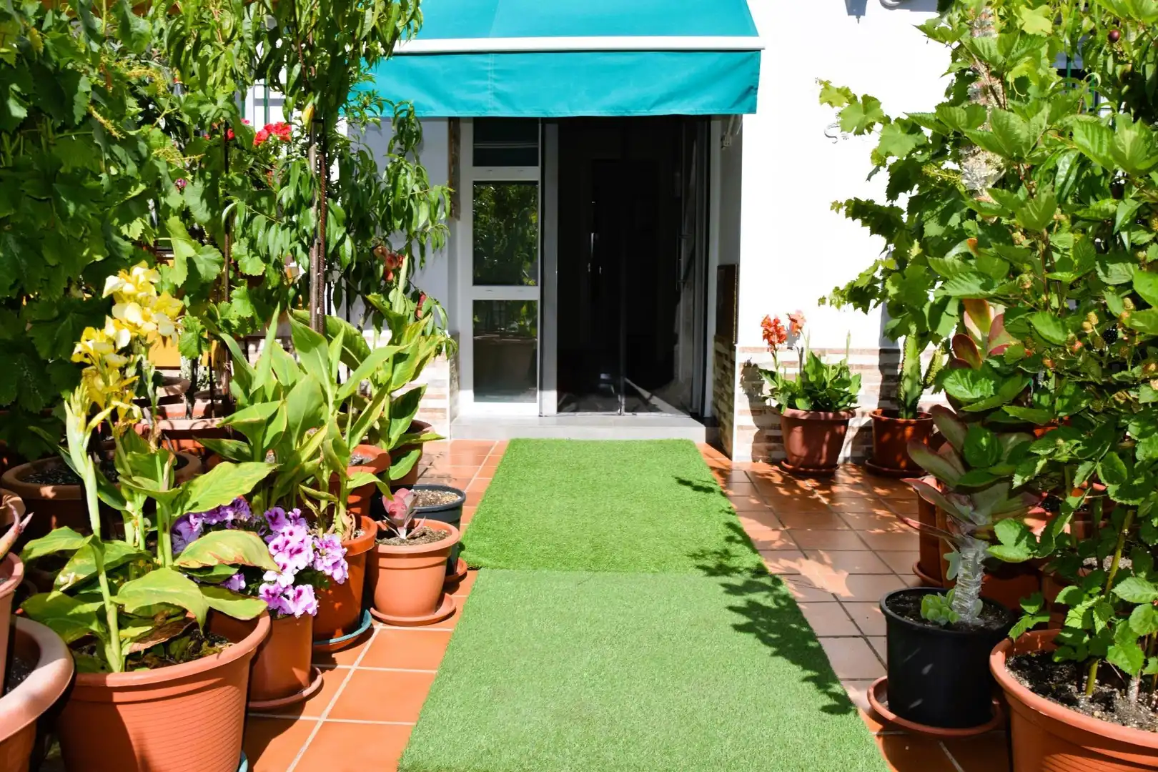 Garden of Houses for sale in El Portil  with Air Conditioner, Heating and Terrace