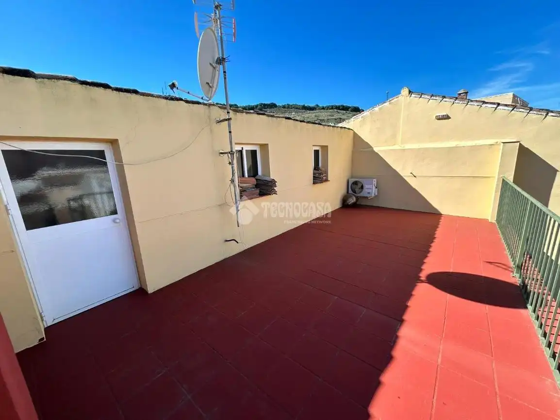 Vista exterior de Casa adosada en venta en Antequera con Terraza