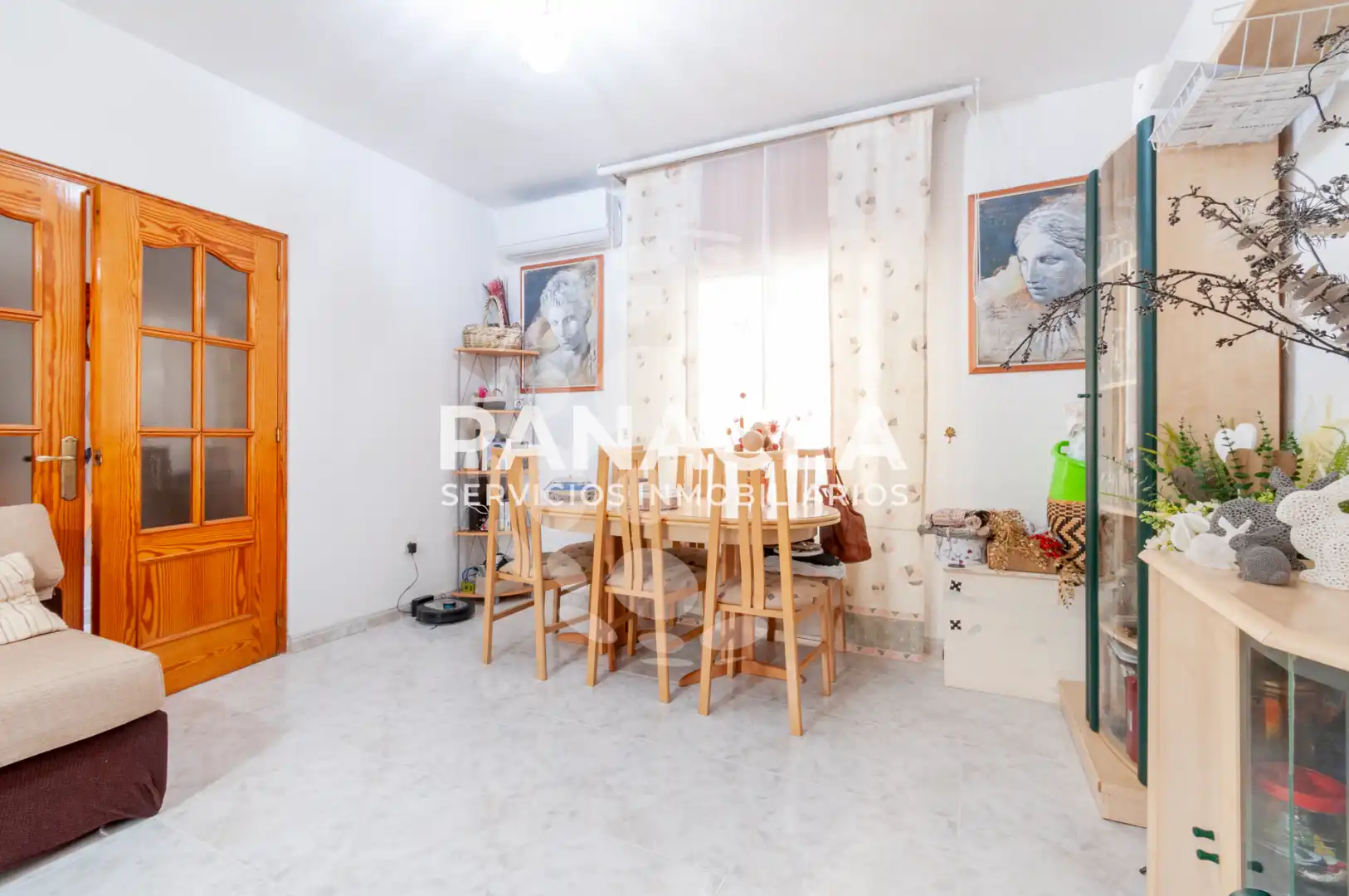 Houses for sale in Roquetas Pueblo