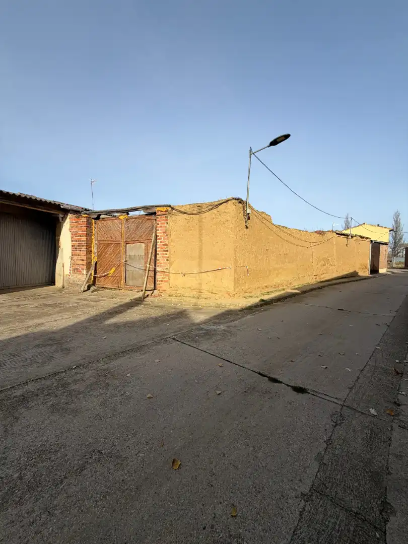 Außenansicht von Residential zum Verkauf in Frechilla