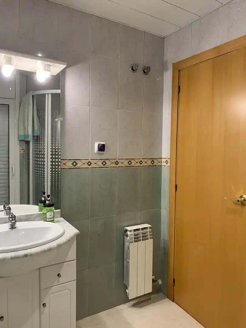 Bathroom of Flat for sale in Rubí