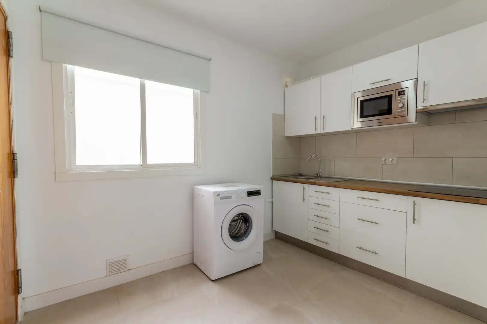 Kitchen of Flat for rent in Las Palmas de Gran Canaria  with Furnished