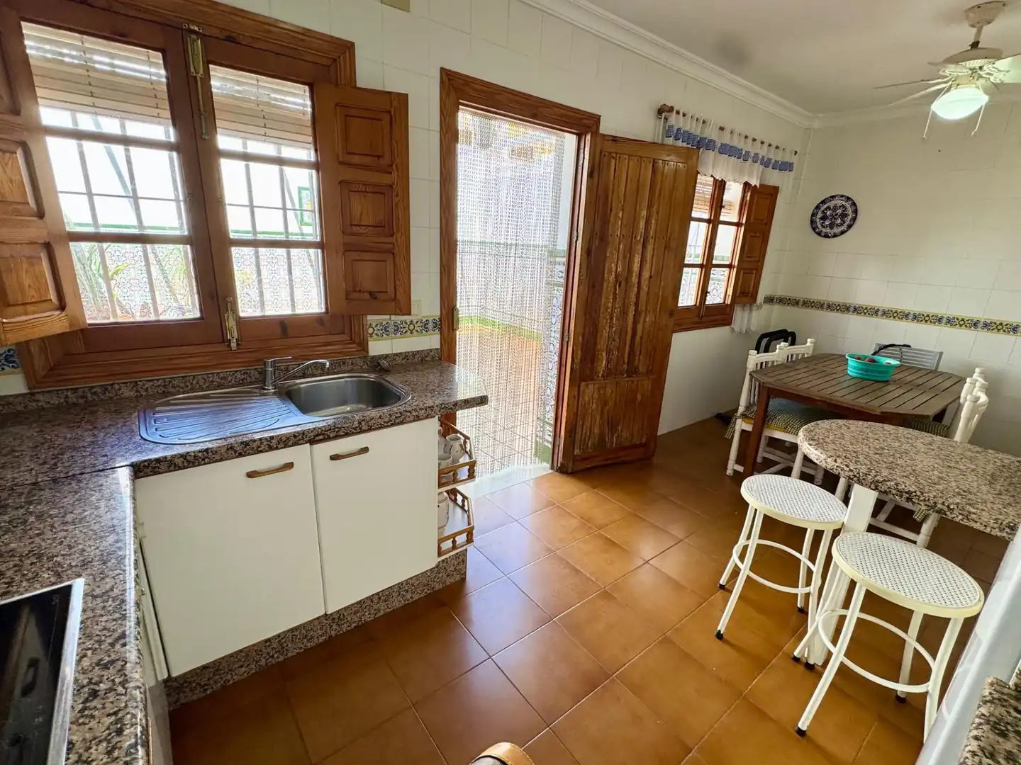 Cocina de Casa adosada en venta en Punta Umbría con Aire acondicionado y Balcón